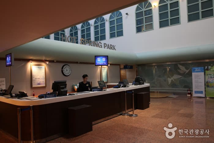 虚心厅(허심청)