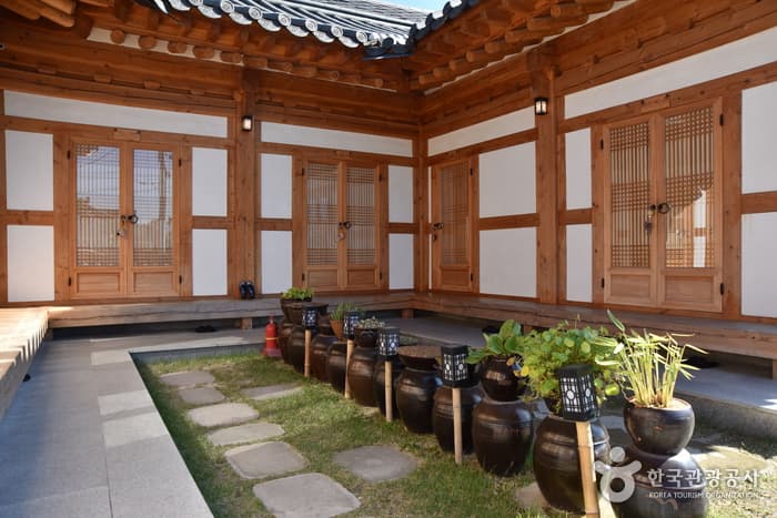 경북_경주_나들한옥_전경15