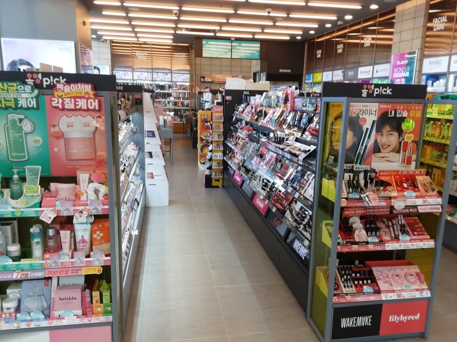 올리브영 마린시티_3