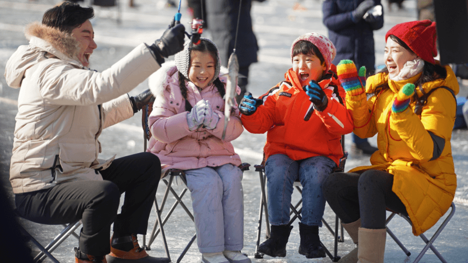 氷の国 華川ヤマメ祭り(얼음나라화천 산천어축제)