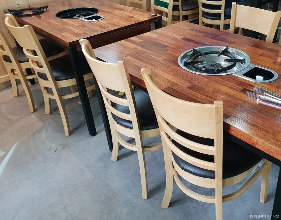 경기도_용인시_대성부대고기식당_실내