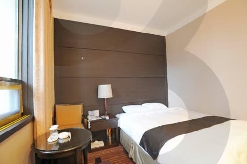 경북 포항시_코모도호텔 포항_스탠다드 더블_2