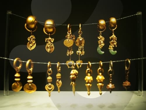 국립경주박물관_02_신라시대 귀걸이