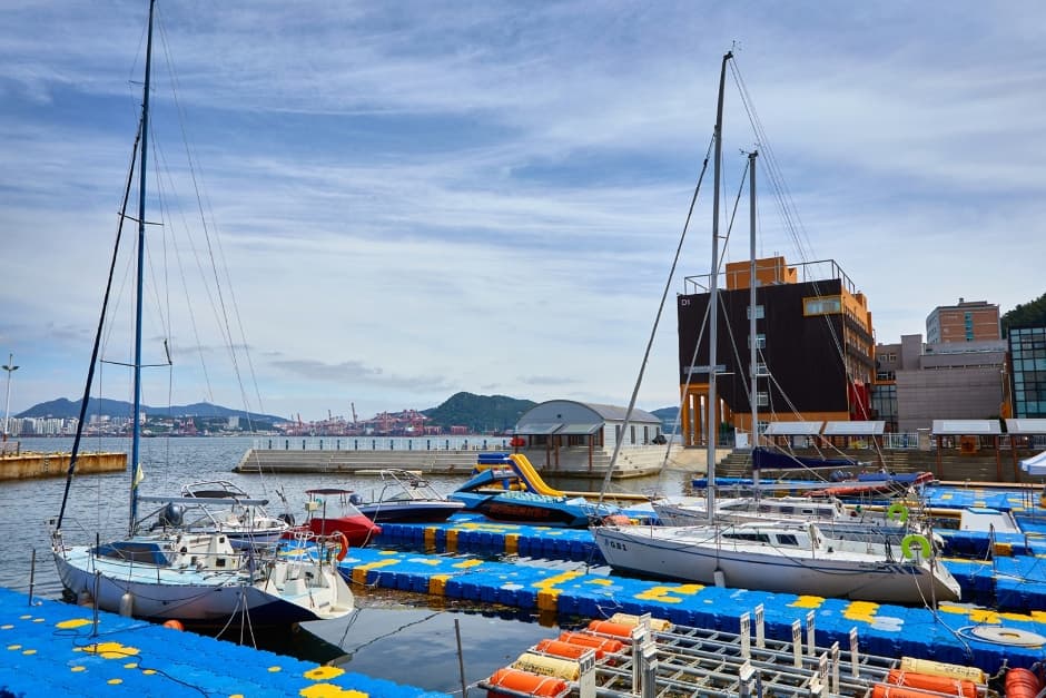 海洋探险公园(마린어드벤처파크)