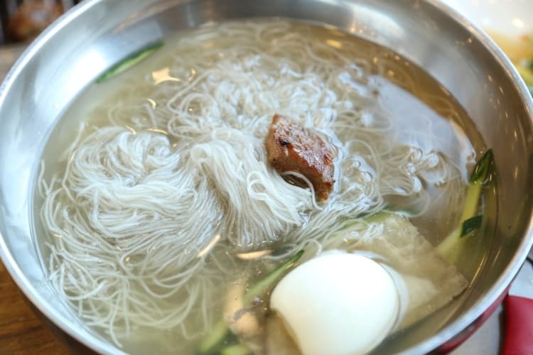 충남_천안시_옥돌돼지갈비_음식_4