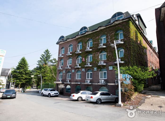 Cho Won Resor tel / 초원 리조텔