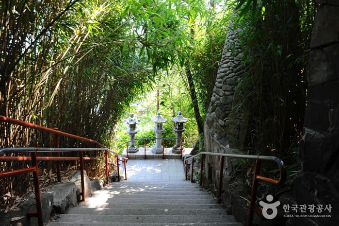 海東龍宮寺(해동용궁사)