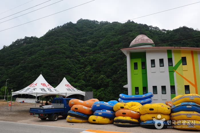 Naerincheon Stream Rafting (내린천 래프팅)