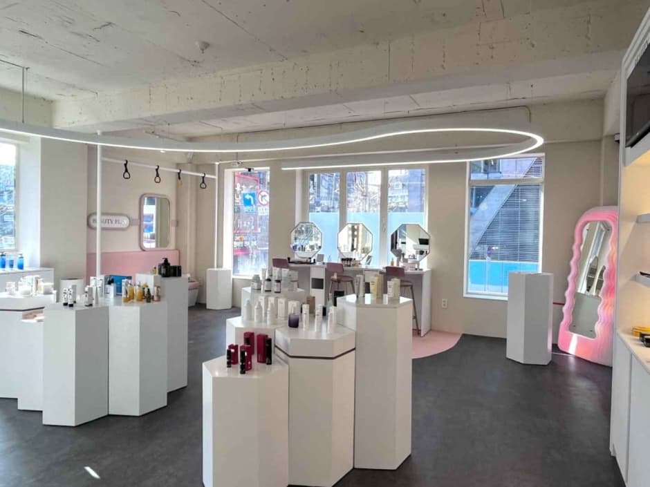 BEAUTY PLAY弘大店(뷰티플레이 홍대점)