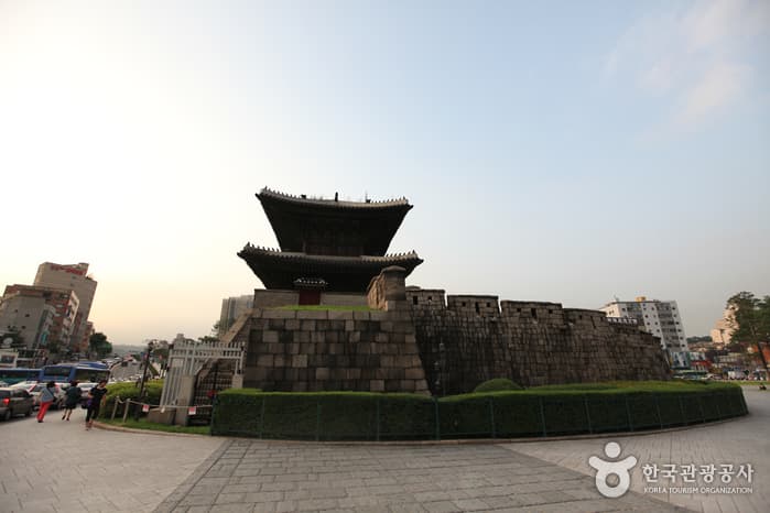 서울흥인지문(동대문)