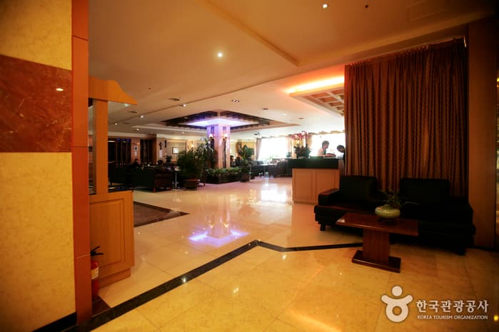 광주 서구_마스터스관광호텔_로비_3