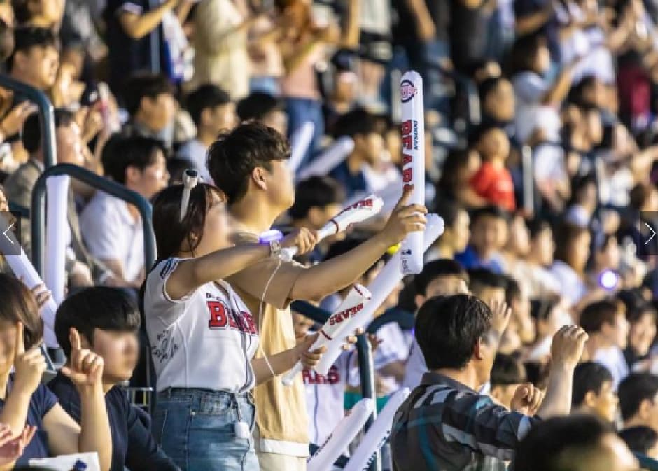 서울_송파구_잠실야구장_응원석-(2)