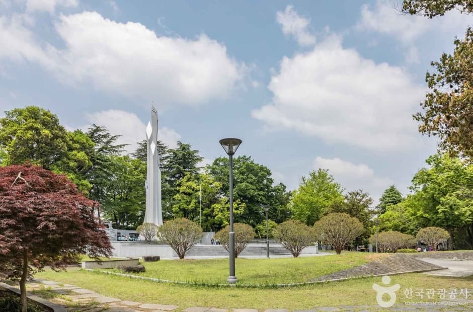 Gwangju-Park (광주공원)