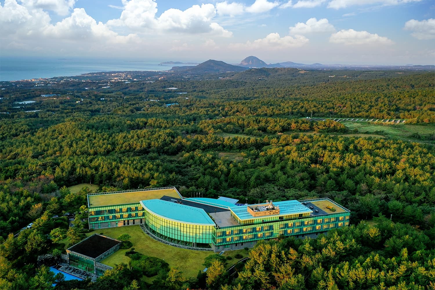 Отель WE (위(WE) 호텔)