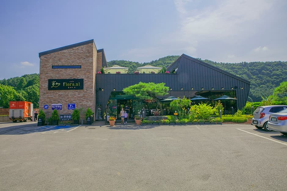 경기도_양평군_플로라늘카페_카페건물
