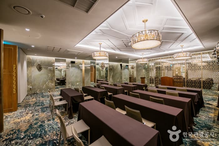 강원_더잭슨나인스호텔주식회사_부대시설 미팅룸1