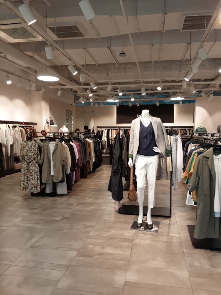 아이잗바바 신세계파주_2