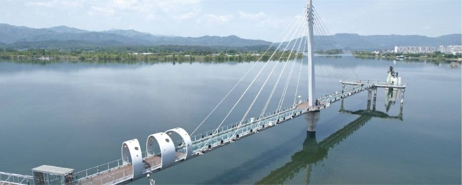 Pasarela Panorámica del Río Soyanggang (소양강스카이워크)