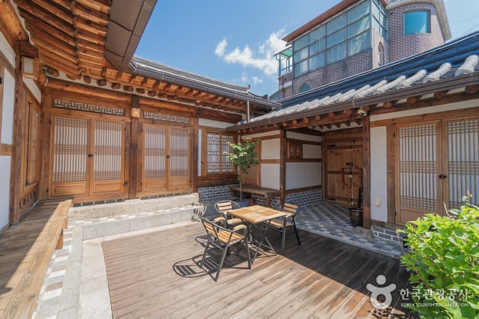서울_서울한옥스테이(jnpstay) 마당1