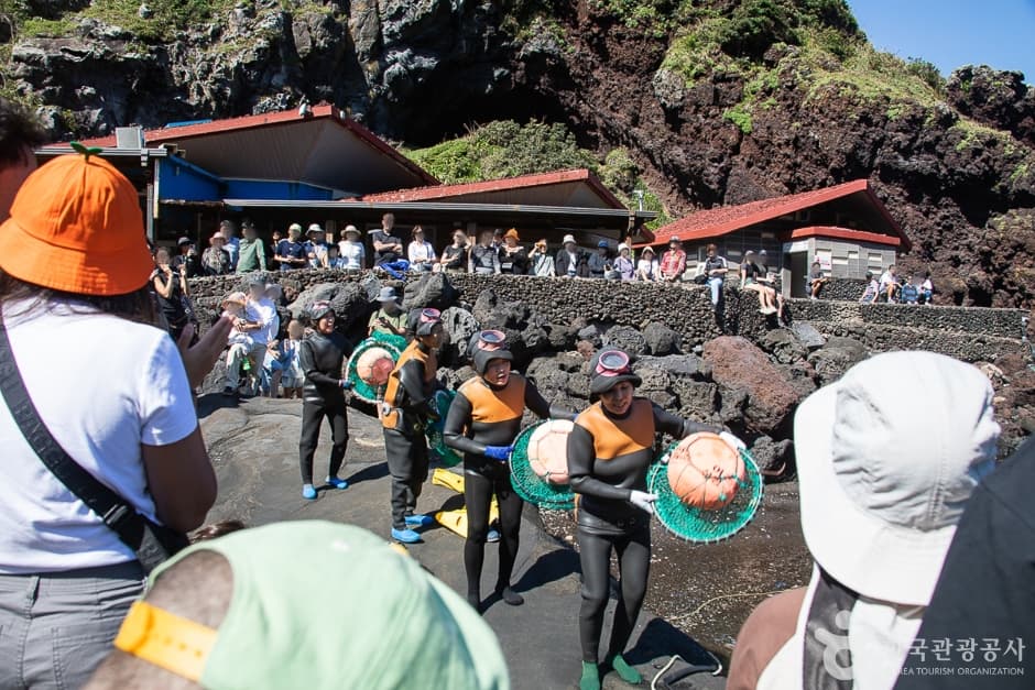 제주_서귀포_성산포 해녀물질공연장(4)
