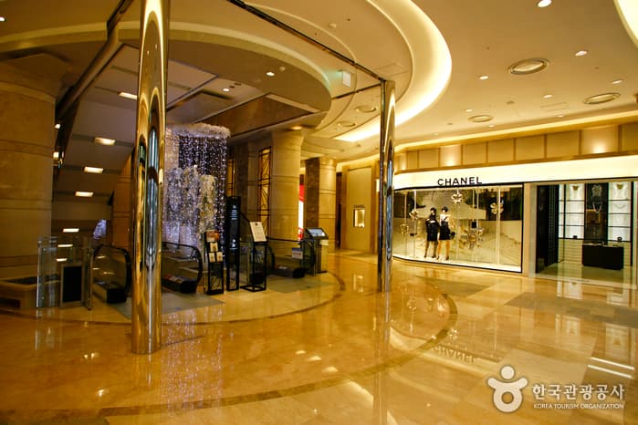 롯데백화점 명품관 에비뉴엘_1