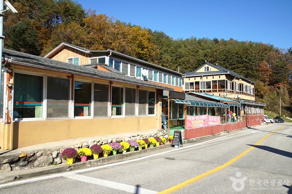 ウォンデマッククス(원대막국수)