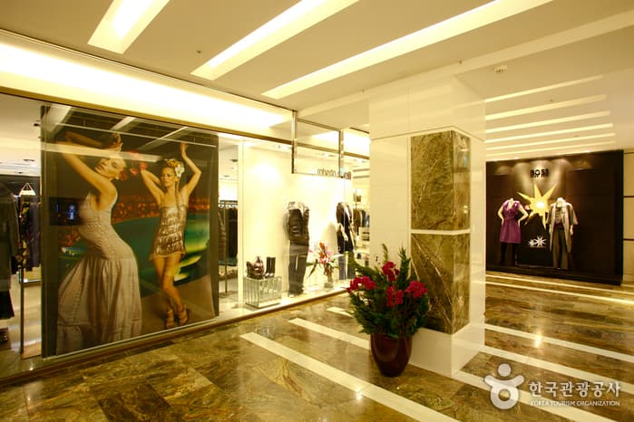 롯데백화점 명품관 에비뉴엘_2