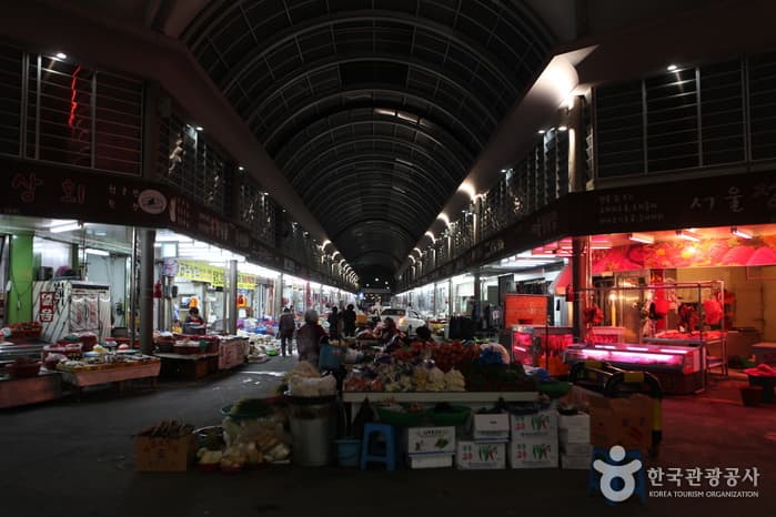 Jeonju New Jungang Market (전주 신중앙시장)