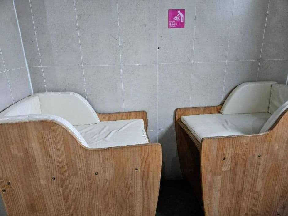 몽실식당_ 시장공영화장실기저귀갈이대