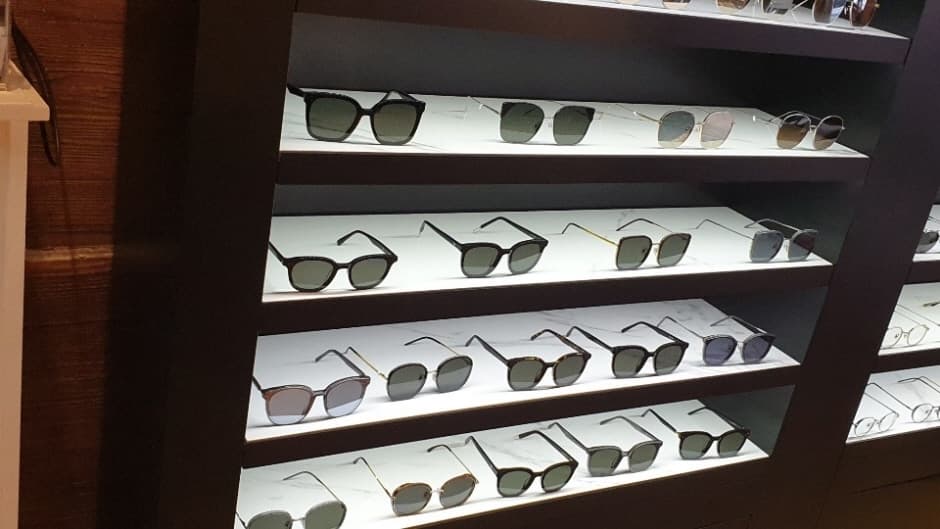 맨인블랙 이태원_2