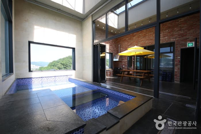 경북_케이스호텔_럭셔리 파티룸 3