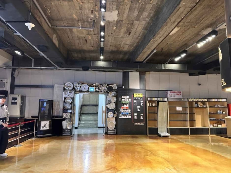 명동난타극장 (3)