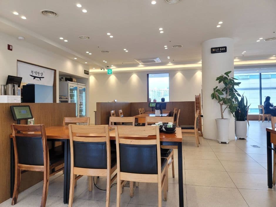청담한상_내부 전경3