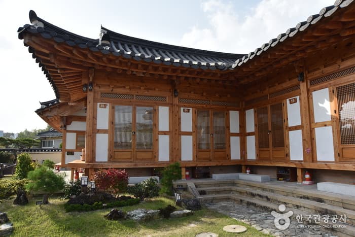 清宮韓屋 (청공한옥)