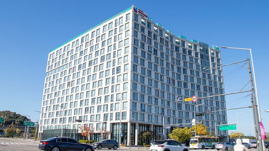 ラマダアンコールバイウィンダム金浦漢江ホテル(라마다앙코르 바이윈덤 김포한강호텔)