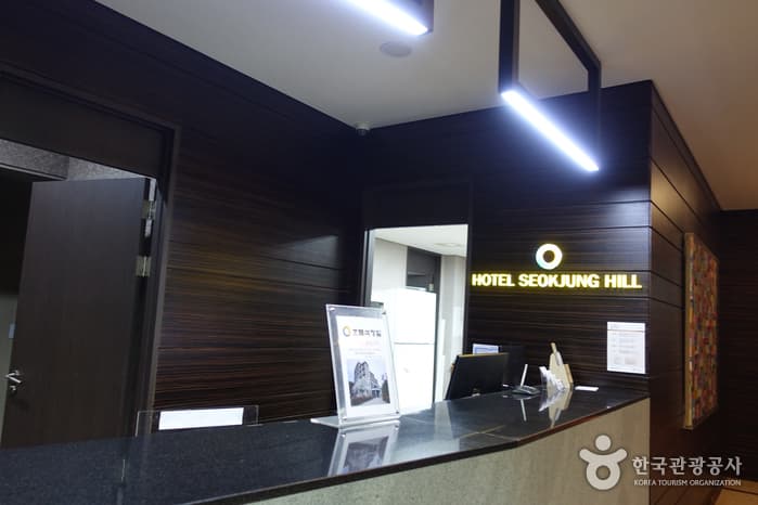 숙박_전북_석정레져주식회사 석정힐_로비1