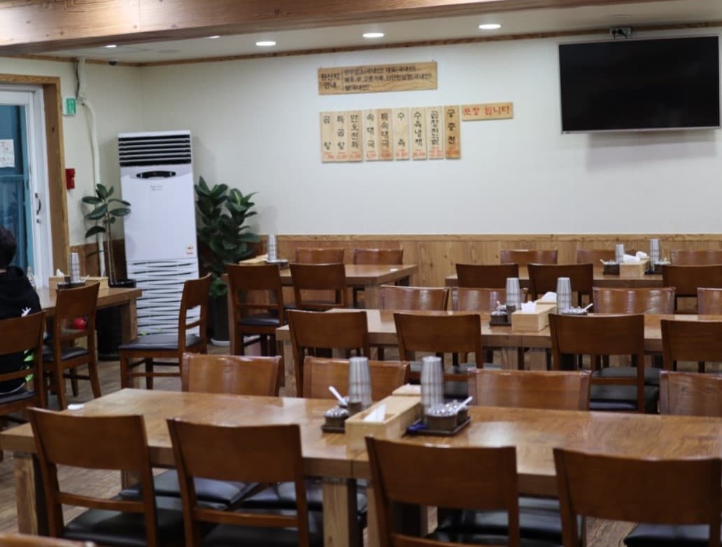 서울_마포구_합정옥_내부1