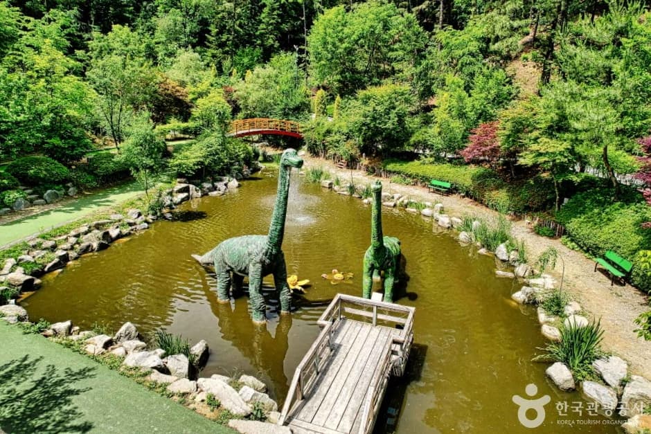 덕평공룡수목원