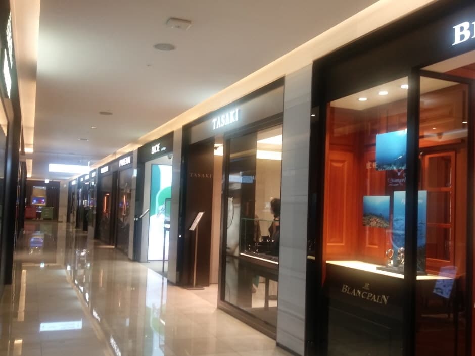 타사키 현대무역