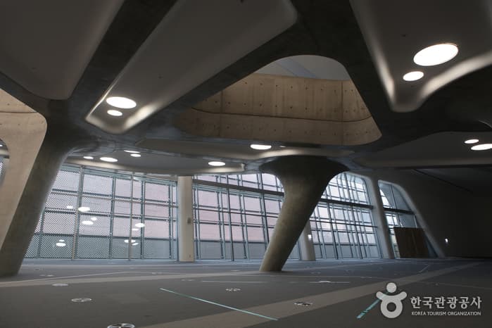 Place DDP (동대문디자인플라자(DDP))