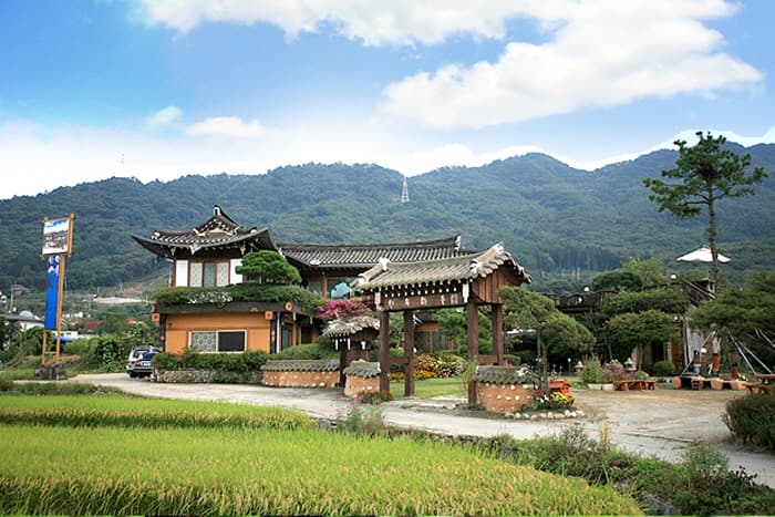 경기_양평_한옥마을 황토펜션_전경03