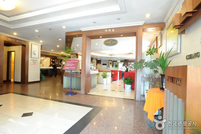 부산 동구_광장관광호텔_로비_2