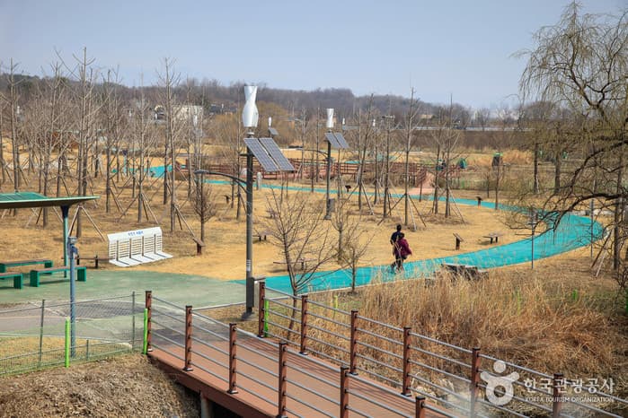 春川文学公園(춘천문학공원)