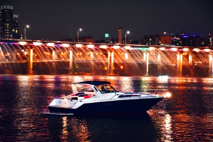 골든블루마리나_씨레이 요트1