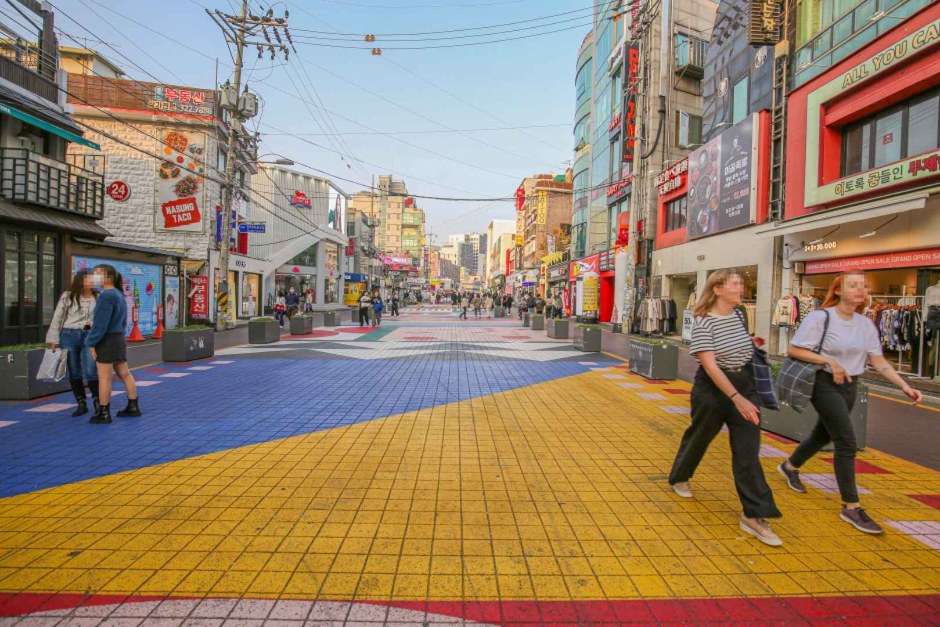 Hongdae (Hongik University Street) (홍대)